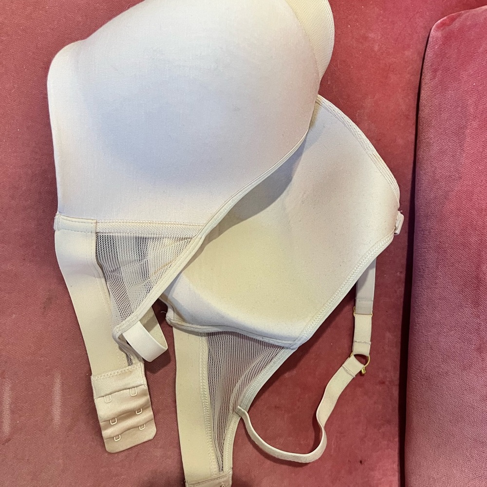 Lively Cream Bra with Molded Cups and Adjustable Straps